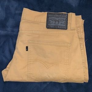 Levi’s 34x32 jeans